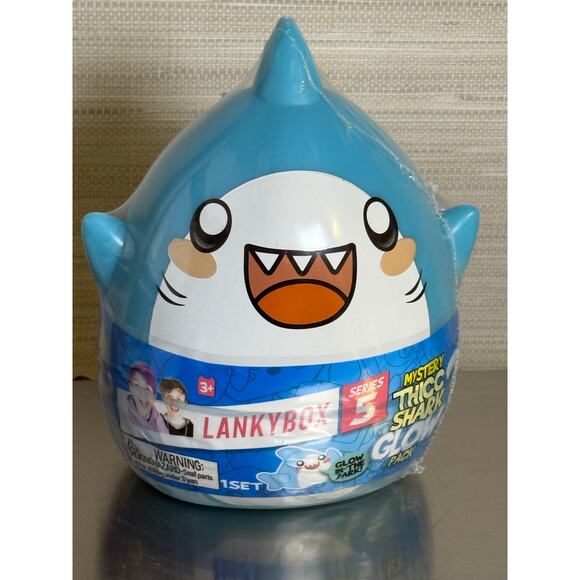 LankyBox Mystery Thicc Shark Glow Pack, Series 5 - NEW SEALED - Picture 2 of 5
